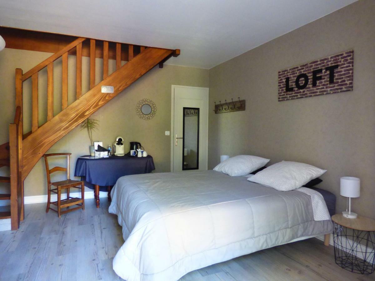 Chambres D'Hotes Les Muscaris Feins-en-Gatinais Exteriér fotografie